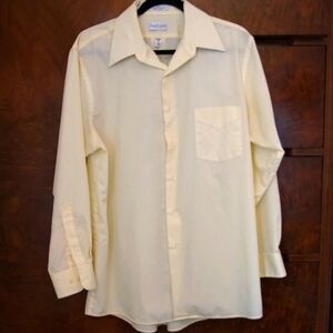 Van Heusen Mens Yellow Dress Shirt 16 Large 32/33